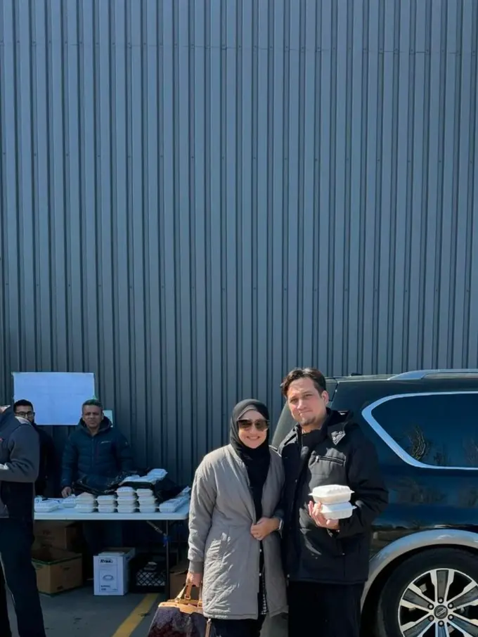 Cindy Fatikasari di Kanada