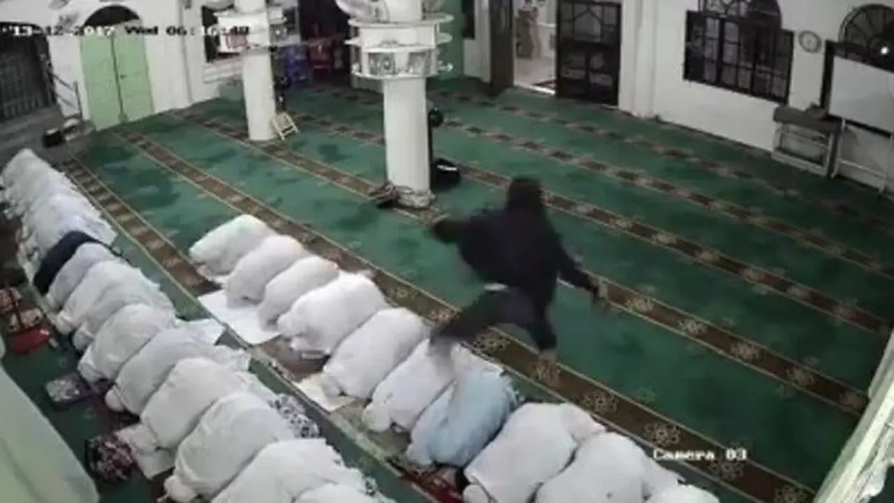 Pencuri di Masjid