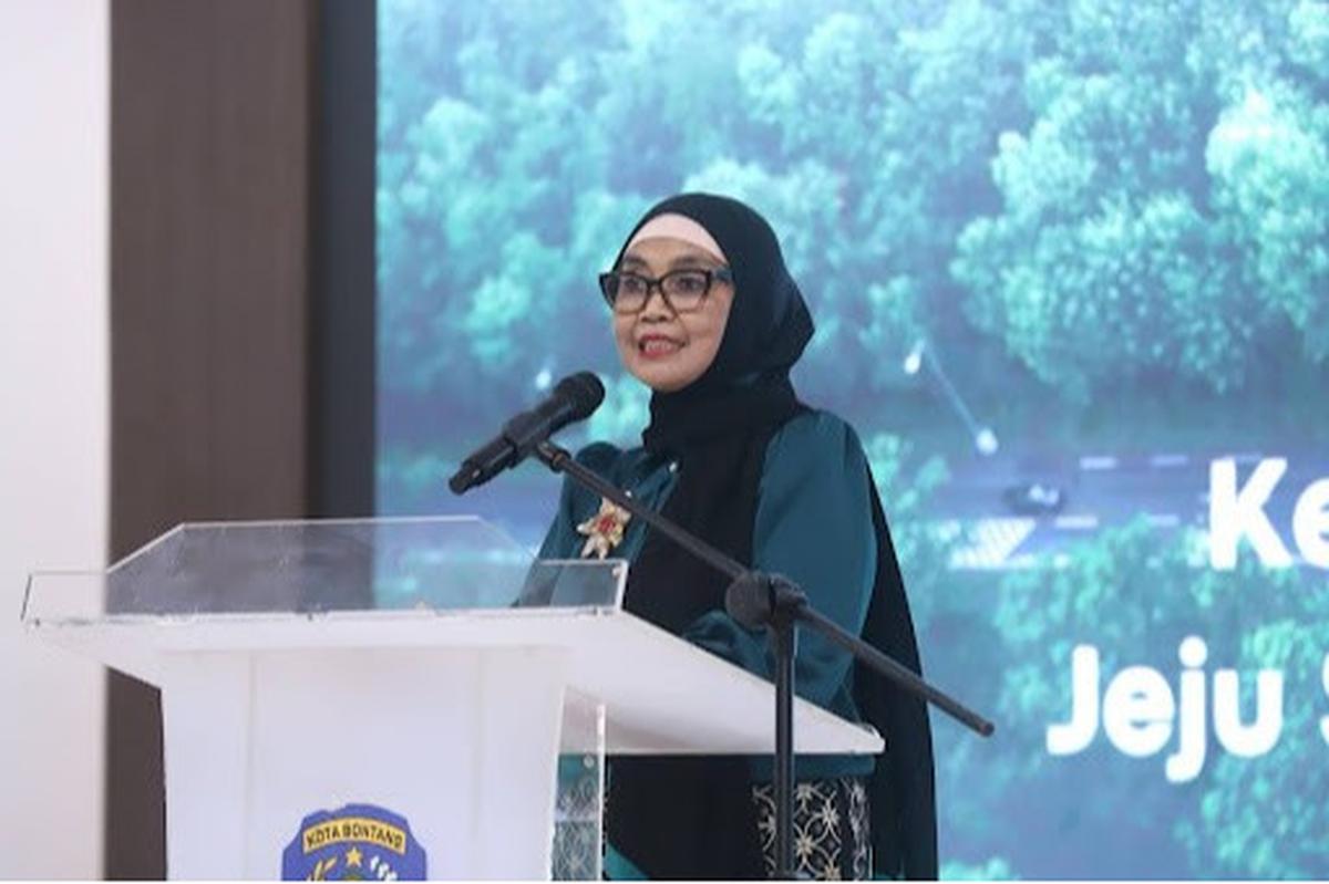 Wali Kota Bontang, Neni Moerniaeni saat menerima perwakilan dari Pemerintah Provinsi Jeju, Korea Selatan