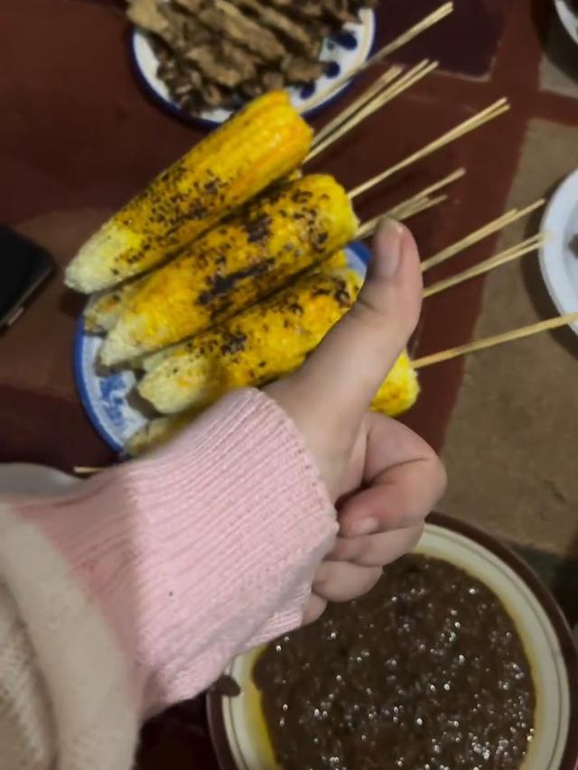 Talitha Curtis Sambut Tahun Baru 2025 dengan Sederhana di Rumah, Disertai Caption Haru (instagram/talithacurtis_).