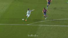 Real Betis melanjutkan tren positif untuk mengamankan tiket kualifikasi Liga Europa usai menumbangkan Levante. Tim tamu unggul pad...