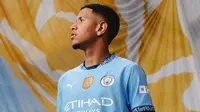 Savinho direkrut Troyes sejak 2022 dan sempat dipinjamkan ke PSV lalu Girona. (FOTO: instagram.com/mancity/)