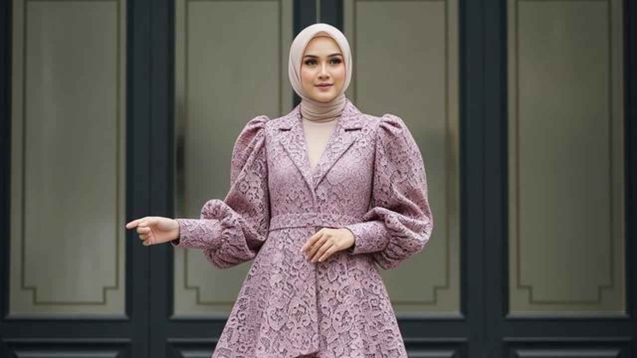 8 Warna Gamis Blazer Brokat yang Lagi Hits 2025, Elegan, Modern, dan Cocok untuk Segala Acara