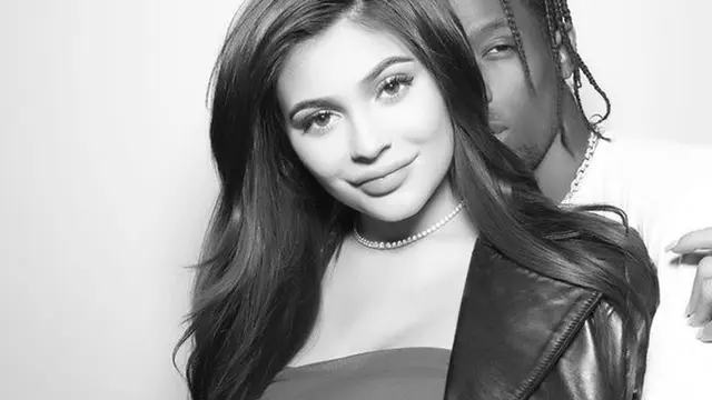 [Bintang] Kylie Jenner