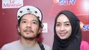 Sebelum meresmikan hubungannya pada Minggu (13/11/2016) silam, Cella dan Carolyna Dewi menjalin kasih sekitar tiga tahun. Keduanya melangsungkan pernikahan di Yogyakarta sesuai dengan domisili Carol. (Galih W. Satria/Bintang.com)