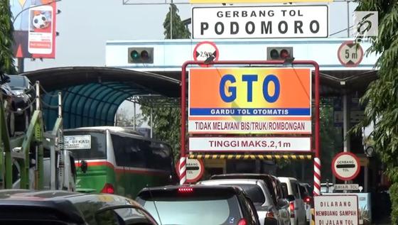 VIDEO: Semrawut Penutupan Tol untuk Asian Games 2018
