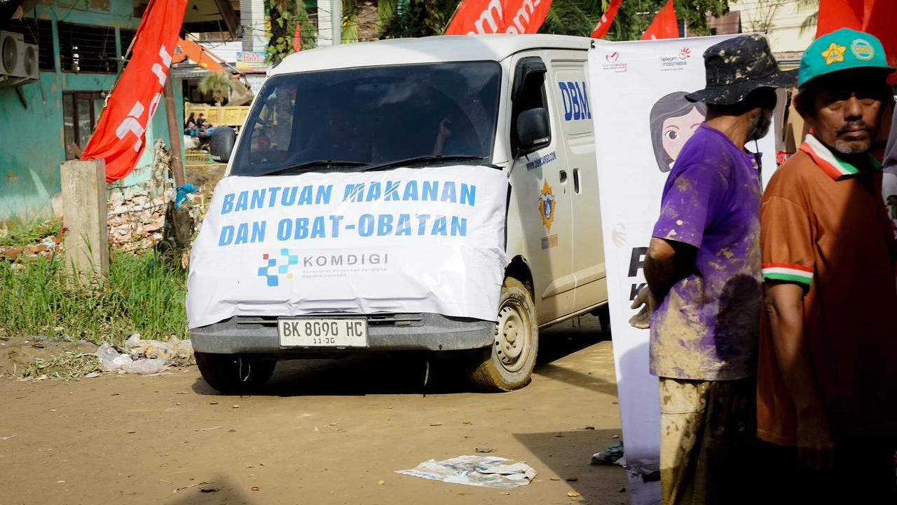 Bantuan Obat-obatan dari Menkomdigi