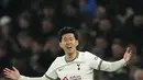 <p>Sedangkan Gol Tottenham dicetak oleh P. Porro (56') dan Son Heung-min (79'). (AP Photo/Alastair Grant)</p>