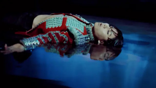 5 Simbol Seks yang Tersebar di Videoklip Big Bang Bae Bae