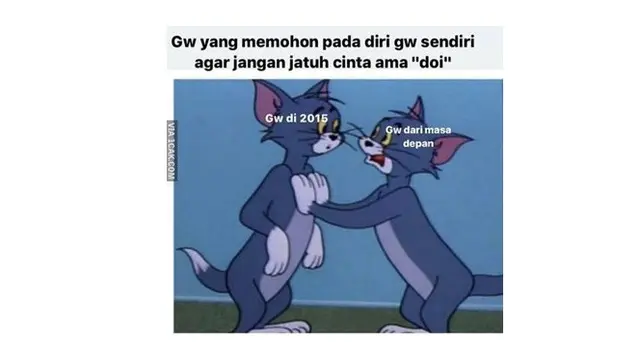 6 Meme Orang Pakai Mesin Waktu Ini Bikin Tepuk Jidat
