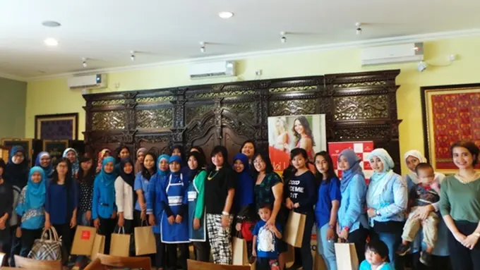 Copyright by Vemale.com