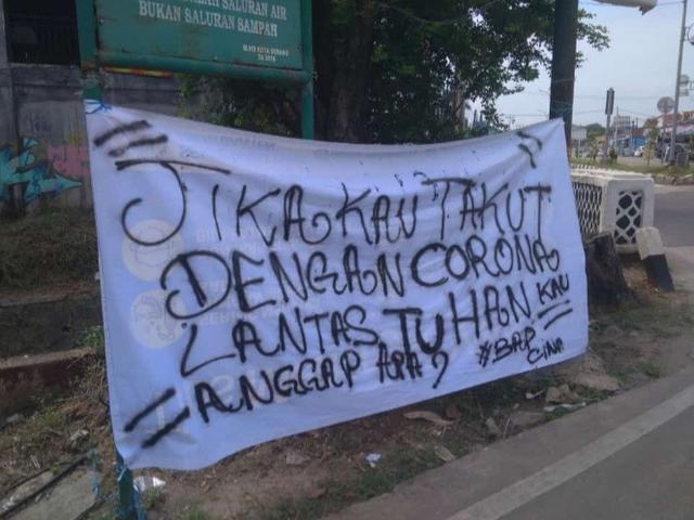 Spanduk Provokatif Soal Virus Corona Bertebaran Di Kota Serang Regional Liputan6 Com