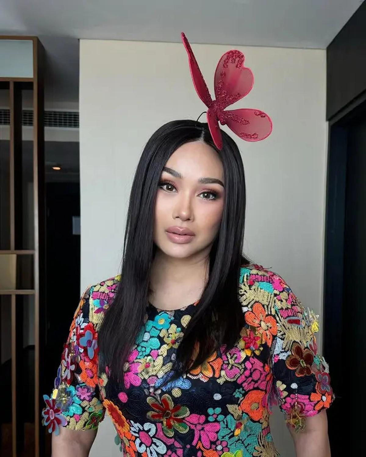 10 Model Rambut Panjang Lurus Ala Titi DJ, Inspirasi Gaya Elegan dan Menawan