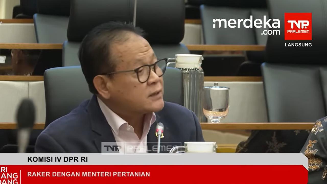VIDEO: DPR Keras Depan Mentan "Jangan Pencitraan Saja, Kerja Hanya Diliput TV"