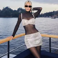 Kim Kardashian mengenakan remake dari gaun yang dipakai Madonna ke AMFAR Gala 1992 di show Jean Paul Gaultier Couture (Foto: Instagram @kimkardashian)