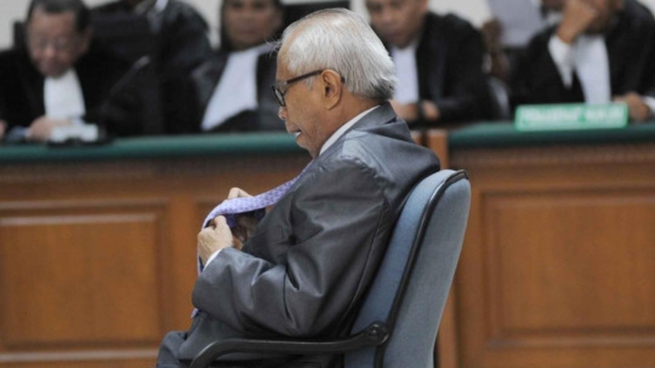 OC Kaligis jalani sidang lanjutan kasus suap PTUN Medan