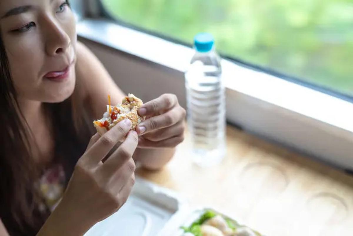 Tak Disangka, Ini 3 Manfaat Makan dengan Tangan