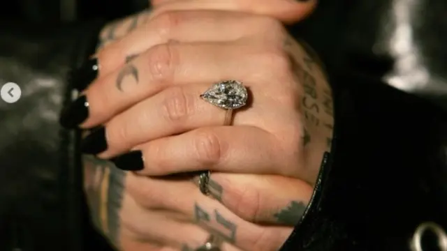 Demi Lovato Dilamar Jutes Setelah Setahun Bersama, Cincin Pertunangannya Jadi Sorotan