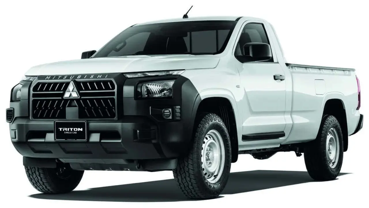 Mitsubishi Triton Single Cab AT (paultan)