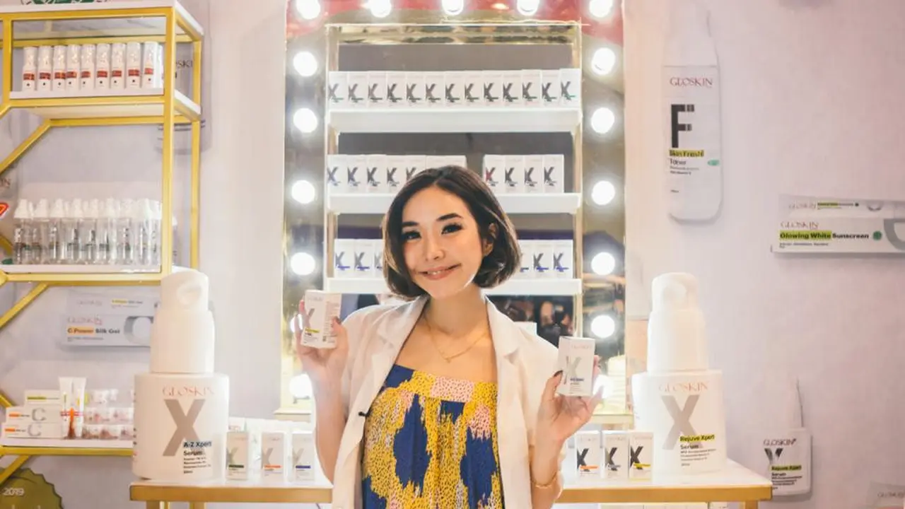 Gisella Anastasia di acara Anniversary 10 tahun Gloskin