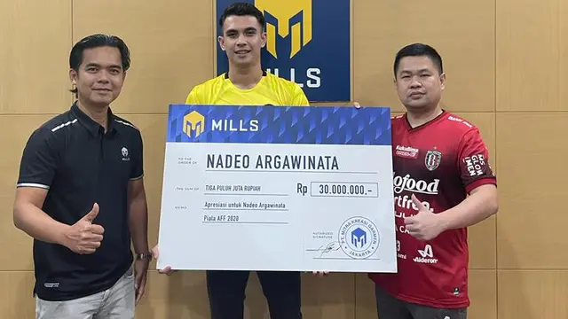 Bersinar di Piala AFF 2020, Kiper Timnas   Indonesia Nadeo Argawinata Diguyur Bonus