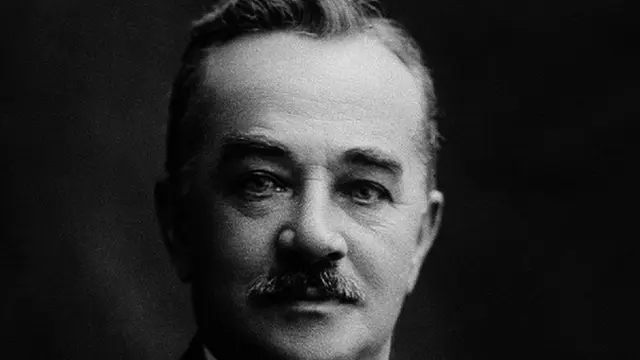 Milton Hershey (thefamouspeople.com)