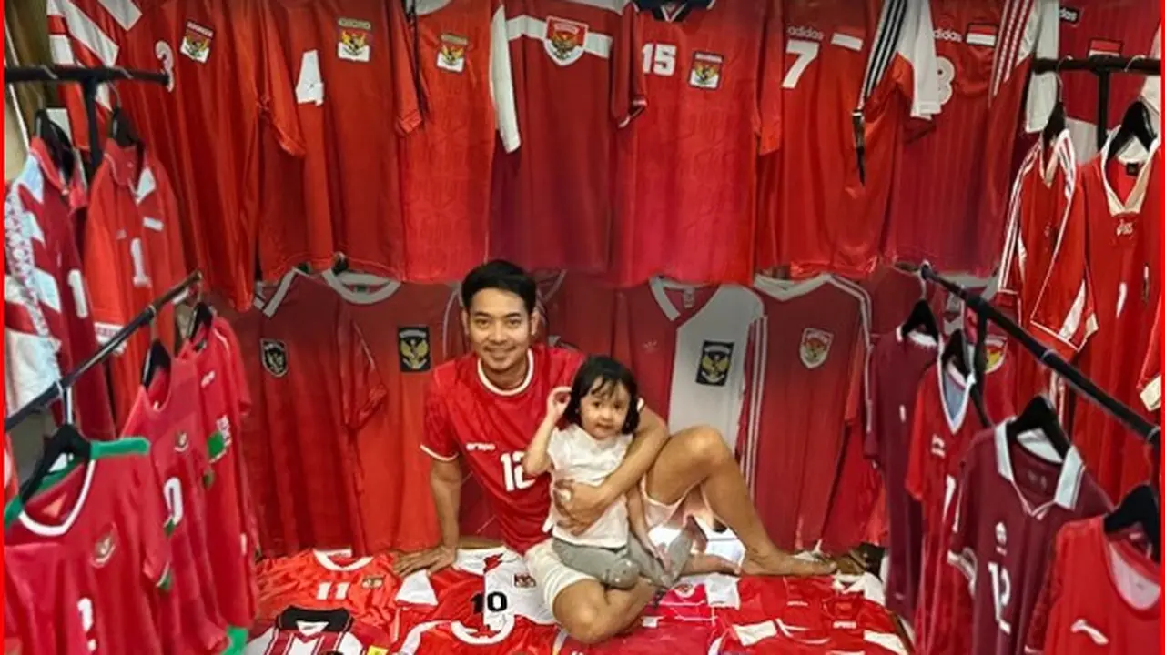 Bekti Nugroho kolektor jersey timnas (sumber Ig @bektinugroho)