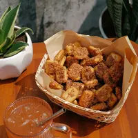 Ilustrasi pisang goreng madu. (Copyright Pexels/SC Studio)