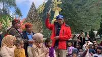Menteri Pariwisata dan Ekonomi Kreatif, Sandiaga Uno, mengunjungi Desa Wisata Sembungan yang terletak di Kecamatan Kejajar, Kabupaten Wonosobo, Jawa Tengah, Minggu (4/7/2022) (Istimewa)