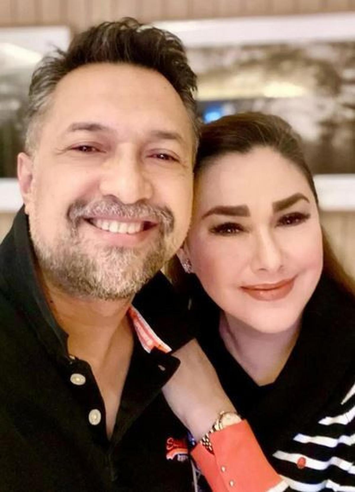 Potret Bahagia Pasangan Artis yang Belum Dikaruniai Momongan, Tetap Romantis dan Kompak
