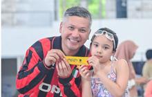 Momen Gading Marten Beri Semangat Putri Semata Wayangnya Gempita saat Ikut Lomba Renang: Proud Papa