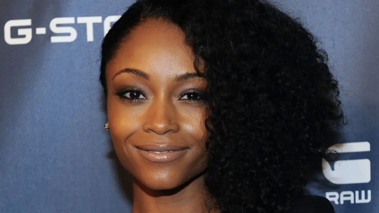 Artis Ini Jadi Whitney Houston di FTV