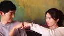 Pesta pernikahan di kalangan selebriti kerap diwarnai dengan kemewahan, namun tak jarang juga mereka menerima tawaran sponsor berbagai vendor. Namun hal ini nampaknya tak akan terjadi pada Song Joong Ki dan Song Hye Kyo. (Instagram)