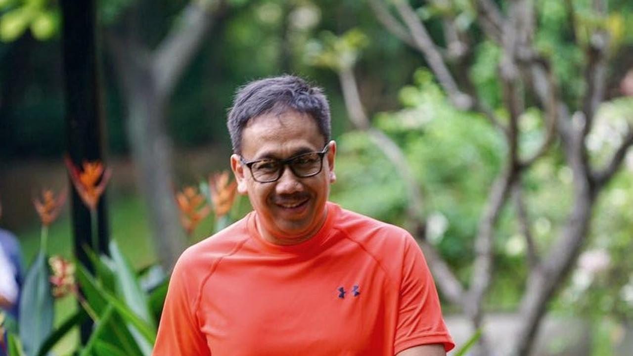 dr Brams Project merupakan proyek bermusik dokter Bramundito Sp.OG di luar aktifitas medis.