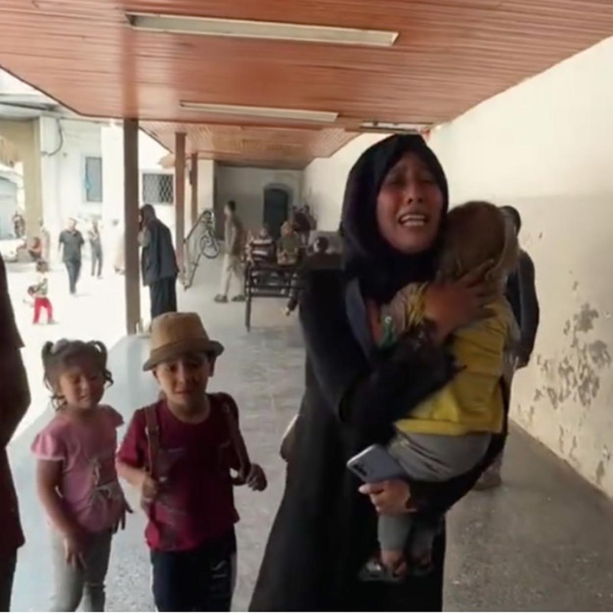 wanita palestina histeris