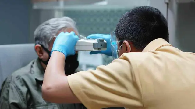 Operasi Jadi Cara Paling Ampuh Atasi Katarak Pemicu Disabilitas Netra
