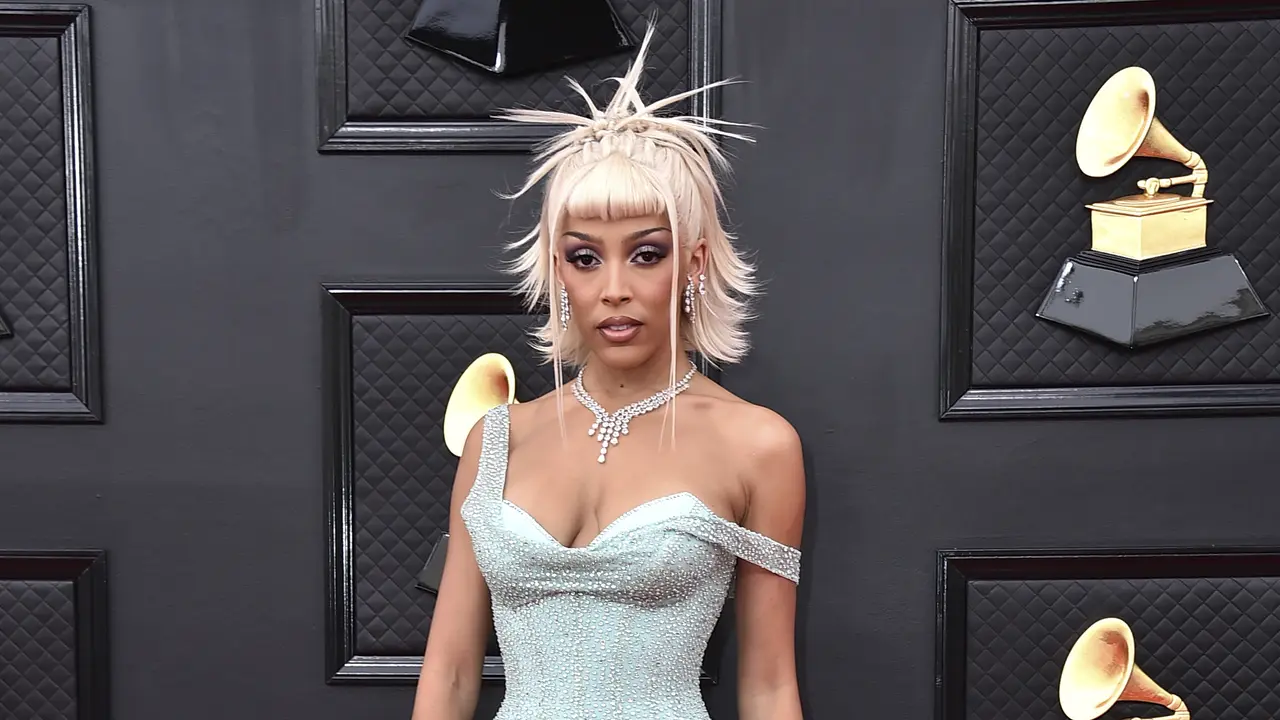 8 Penampilan Terbaik Musisi di Grammy Awards 2022, dari Doja Cat hingga BTS