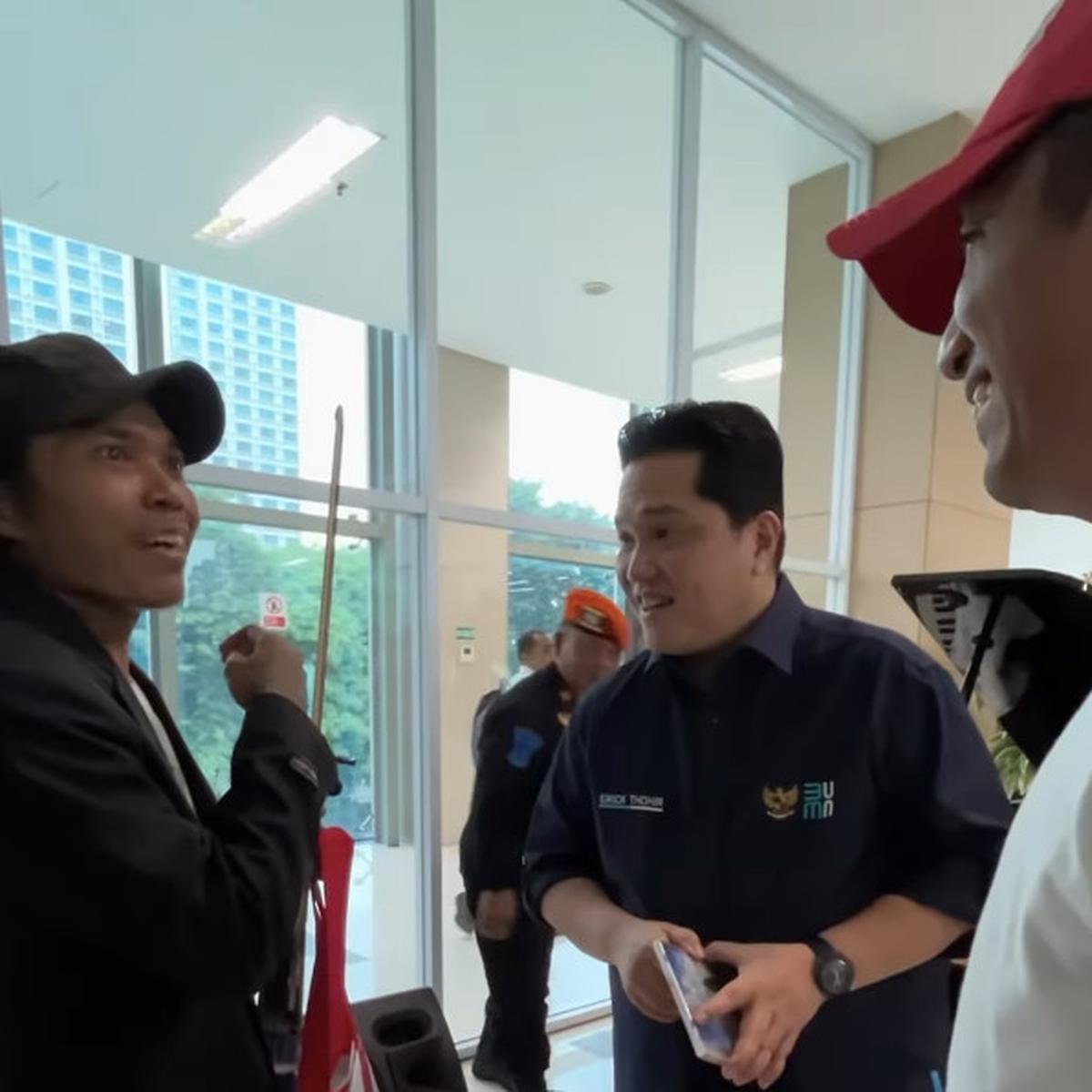 musisi jalanan naik kelas ketemu erick thohir