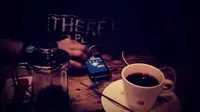 Dia yang Melawan dengan Kopi