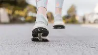 Kapan Waktu Terbaik untuk Jalan Kaki saat Cuaca Panas? Simak Panduan Aman