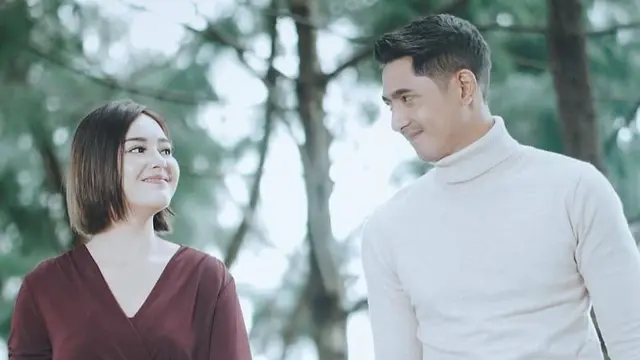 Arya Saloka dan Amanda Manopo