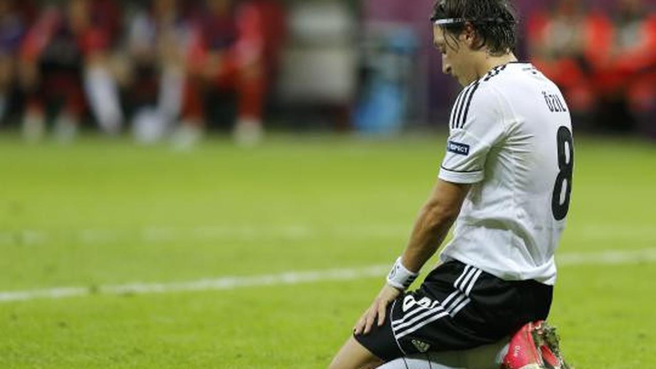 Gol Balotelli hentikan laju Jerman ke final
