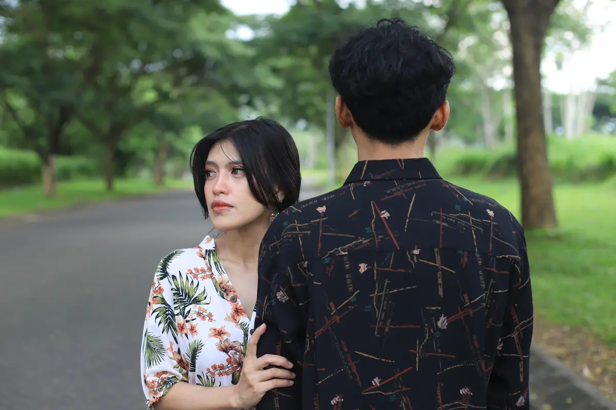 couple januari tidak cinta