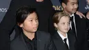 Saat masih dalam proses penyelidikan Brad Pitt memang sempat tersinggung dengan pengawasan yang dilakukan pihak DCFS saat dirinya sedang bermain dengan anak-anaknya. (AFP/Bintang.com)