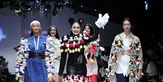 Parade Disney dan Marvel di Jakarta Fashion Week 2019 | Matahari Department Store