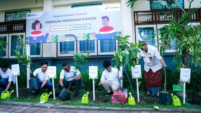 Pertamina Dukung SMA Negeri 8 Denpasar Menjadi Sekolah Ramah Lingkungan