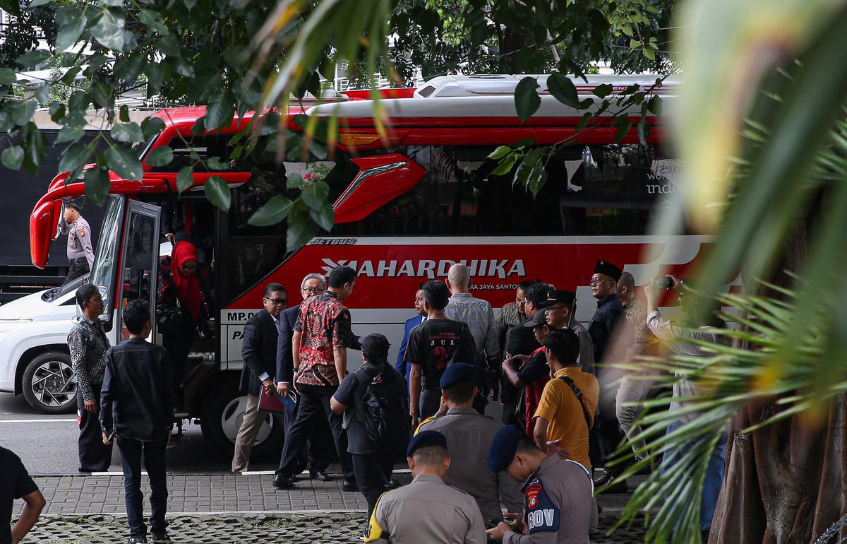 Hasto Kristiyanto diperiksa KPK