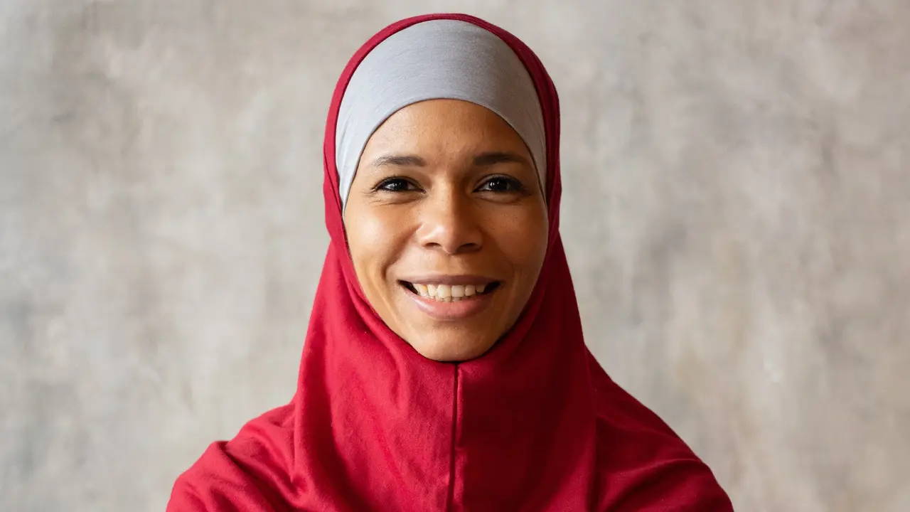 peremupuan berhijab