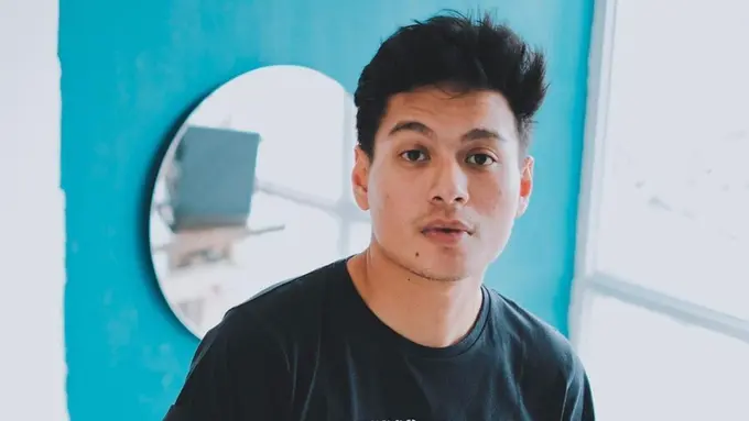 Hadir di Acara Peluncuran Floridina Coco, Rendy Pandugo: Minuman Favorit Baru Gue