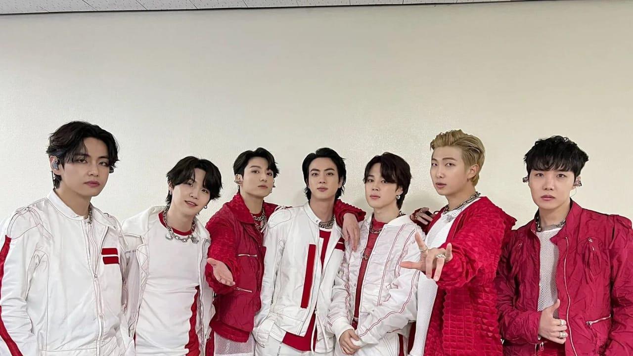 Acara Nobar BTS Online Concert di Jakarta